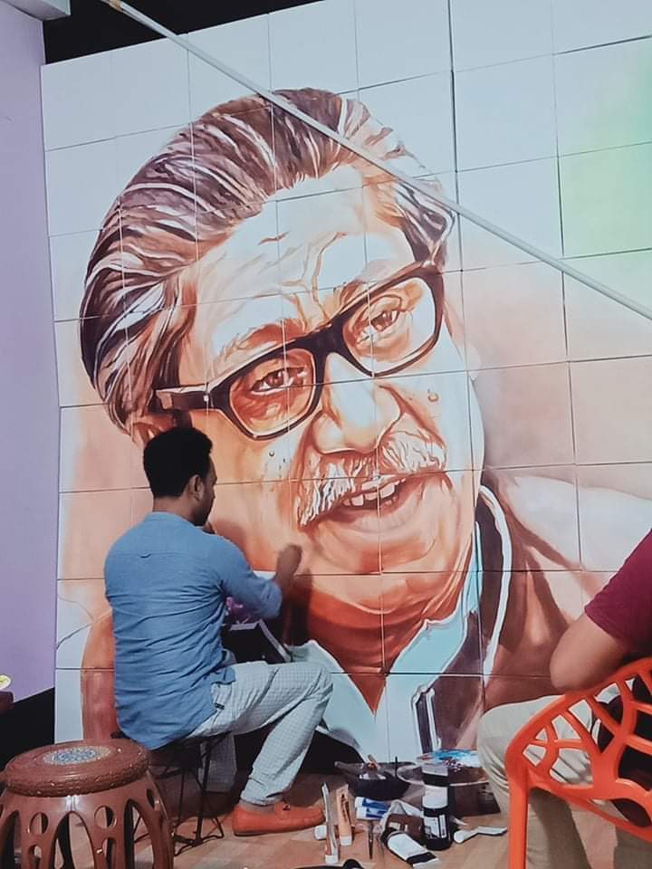 চিত্রশিল্পী নিক্সনের আঁকা বঙ্গবন্ধুর প্রতিকৃতি